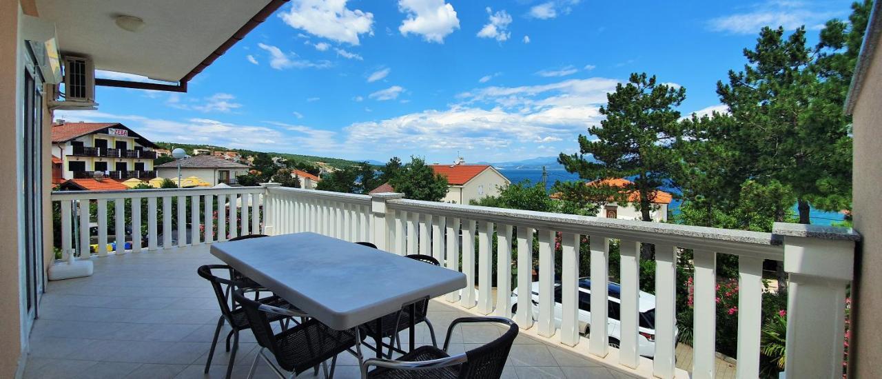 Apartments Grskovic G. Jesenovica Šilo Екстериор снимка